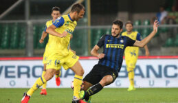 Nhận định, soi kèo Verona vs Inter Milan lúc 02h00 ngày 04/5 – Serie A